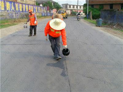 公路養(yǎng)護中裂縫修補的灌縫瀝青用多少號比較好？